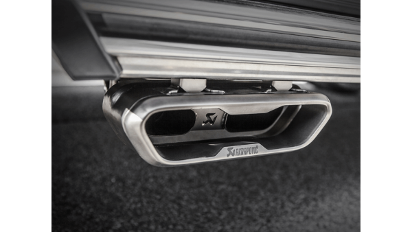 Mercedes-Benz AMG Akrapovic G63 AMG W463 Evolution Line Titan